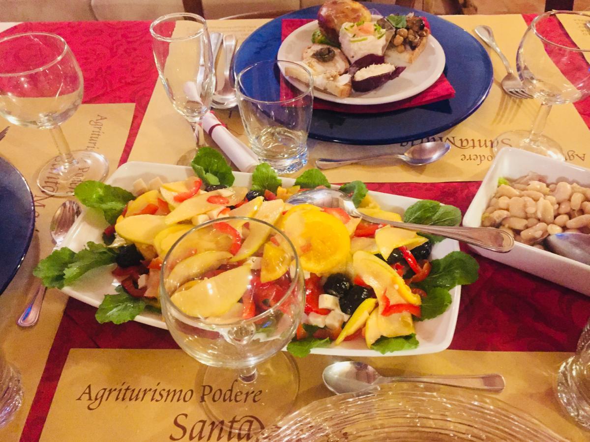 Agriturismo Santa Maria Пиенца Екстериор снимка